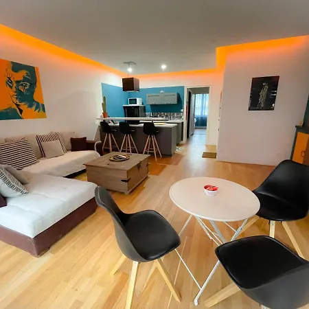 Apartment Renove Et Moderne Le Royale Calais